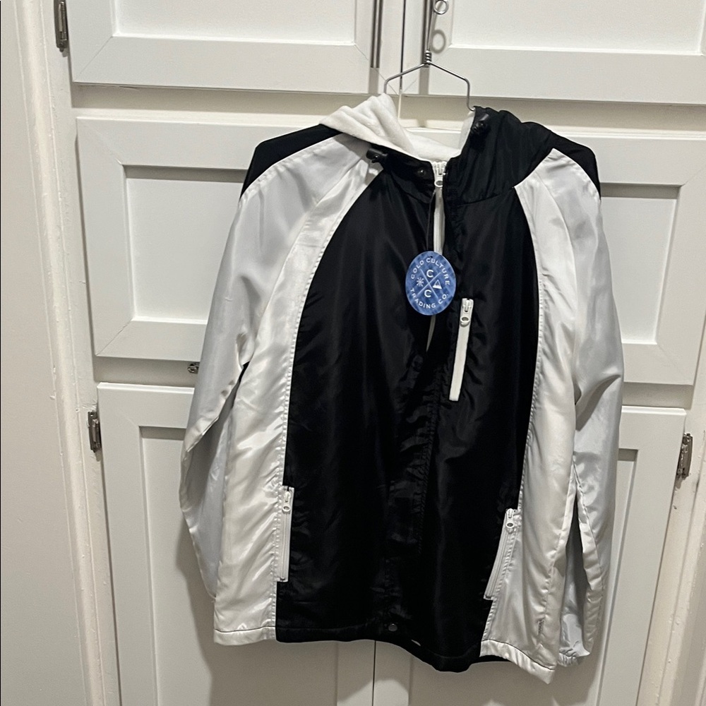 Chic Black and White mens lined windbreaker